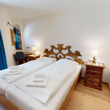 Apartment Balcun Tort 11 St. Moritz